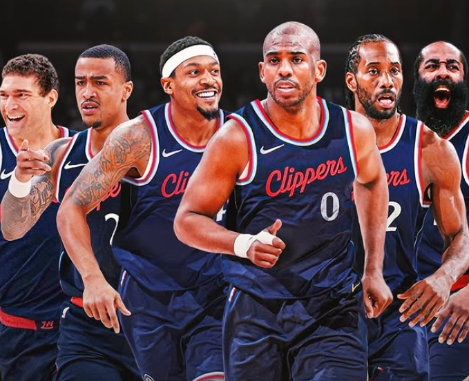 记者：拜仁将于明年一月开始与凯恩谈续约（消息称，拜仁将于明年1月启动与凯恩的续约谈判）