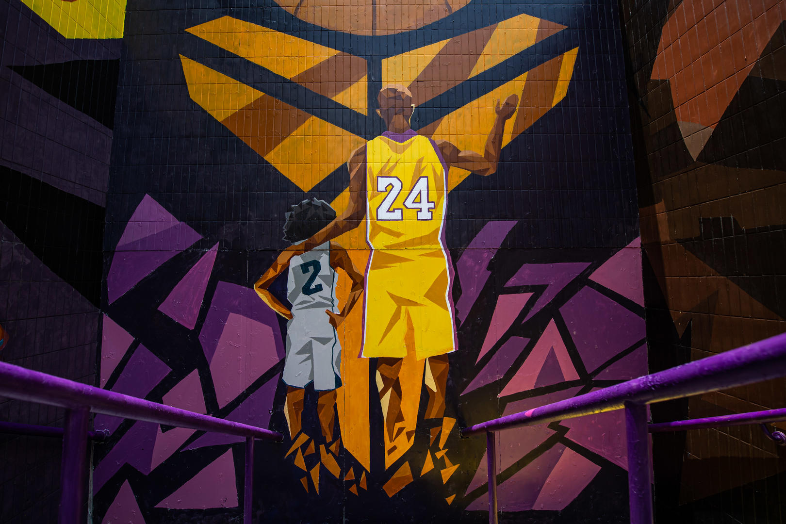 图片报：拜仁续约于帕总价1.2亿欧，购施洛特贝克则需1.25亿欧（德媒：拜仁与于帕续约总投入1.2亿欧，若签施洛特贝克预计花费1.25亿欧）