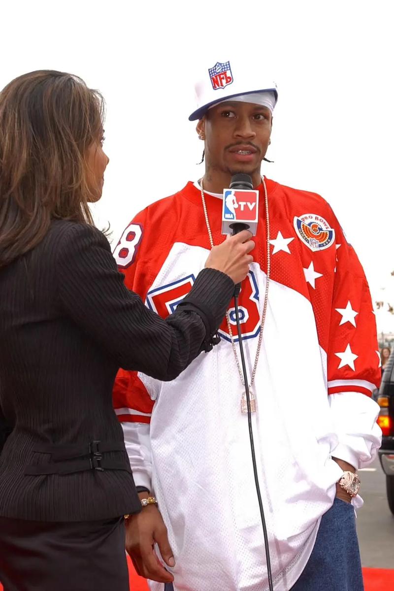 亚冠关键战前瞻：布里兰主场势冲出线 江原FC客场寻机抢分（亚冠重磅对决前瞻：布里兰主场剑指晋级，江原FC客场力图抢分）