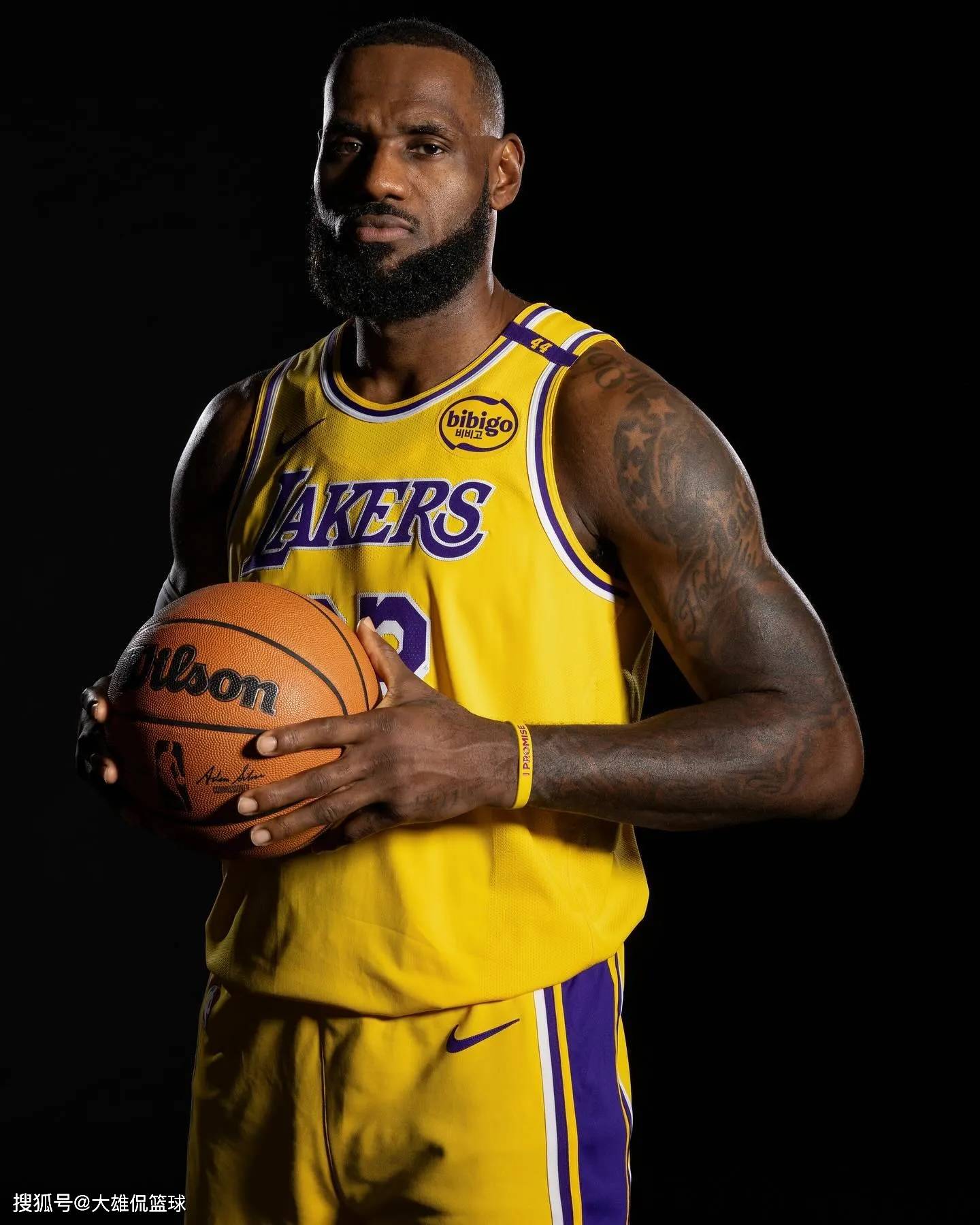 国王队记：明日基根·穆雷＆施罗德出战成疑，萨博尼斯缺阵（国王队记者：穆雷与施罗德明日出战成疑，萨博尼斯将缺席）