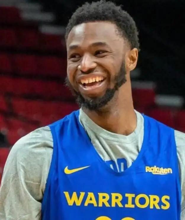 德天空：如果于帕不续约，拜仁将施洛特贝克视为主要替代者（德天空：于帕若不续约，拜仁将锁定施洛特贝克为首选替代者）