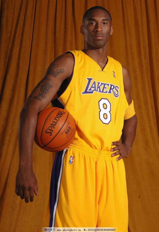 马特乌斯：我和马拉多纳就像梅西和C罗，但我们场外相处更多（马特乌斯：我与马拉多纳如梅罗之争，私下往来更频繁）