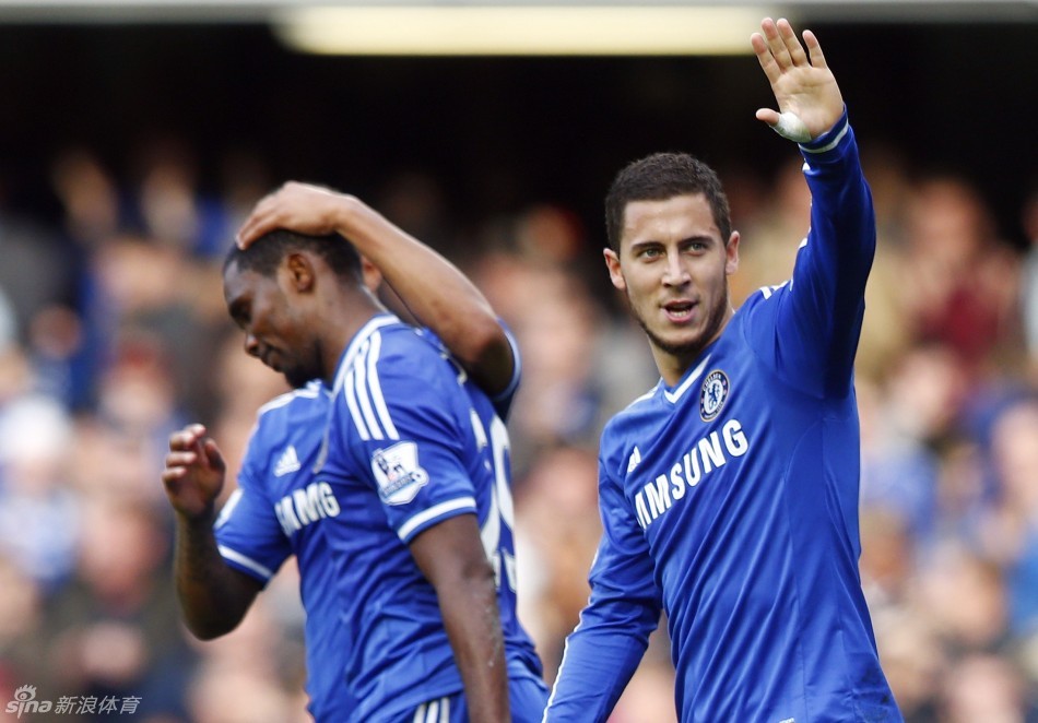 贝蒂斯迎战巴塞罗那：西甲第15轮焦点战一触即发！（贝蒂斯大战巴塞罗那：西甲第15轮巅峰对决即将开战）